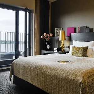Hotel The George ****